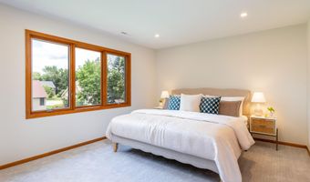 1023 Florida Ave, Ames, IA 50014