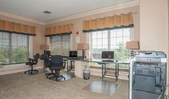 4850 EISENHOWER Ave #217, Alexandria, VA 22304