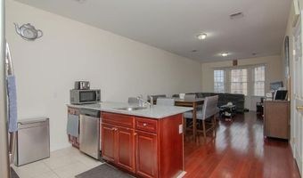 380 AVENUE C 2, Bayonne, NJ 07002