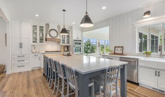 8608 52nd St SE, Ada, MI 49301