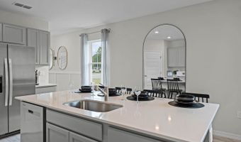 8387 Madrid St, Lakeland, FL 33810