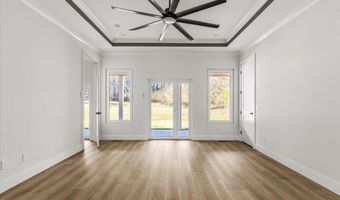 10541 E Brainerd Rd, Apison, TN 37302