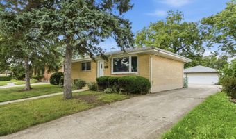 730 W Beach Dr, Addison, IL 60101