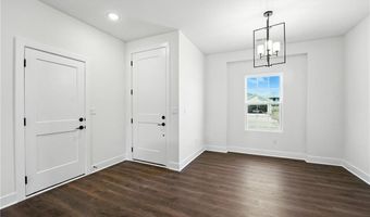1665 N Grayhawk Dr, Basehor, KS 66007