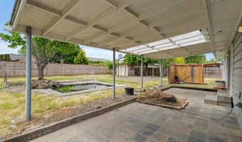 2222 34TH Ave, Albany, OR 97322