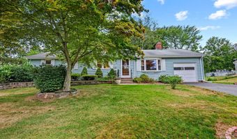 23 Nolan Dr, Bloomfield, CT 06002
