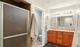5901 Gibbs Rd, Andover, OH 44003