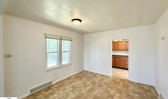 1709 Hickory St, Alma, MI 48801
