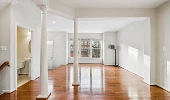 8555 WYNGATE MANOR Ct, Alexandria, VA 22309