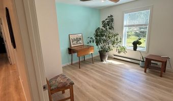 47 Little Brook Ln, Bristol, VT 05443