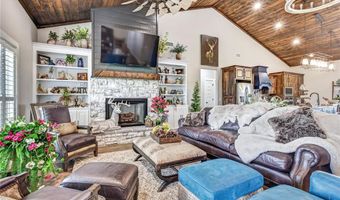 2215 Deepwood Dr, Alma, AR 72921
