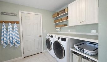 400 Third Beach Rd, Middletown, RI 02842
