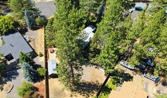 19657 Hiller Dr, Bend, OR 97702
