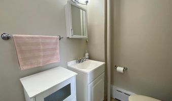 34 N Montgomery Ave, Atlantic City, NJ 08401