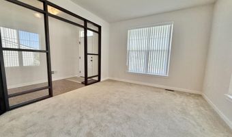 6394 S Trailwoods Dr, Ann Arbor, MI 48103