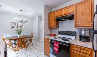634 E N 16th St B, Abilene, TX 79601