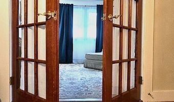 28 Tulip St, Bristol, CT 06010