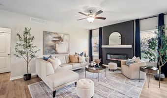 133 8TH Ave NE, Altoona, IA 50009