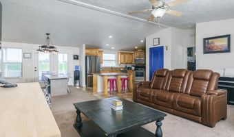 490 Snowflake St, American Falls, ID 83211