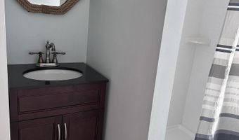 718 Western Ave A, Albany, NY 12203