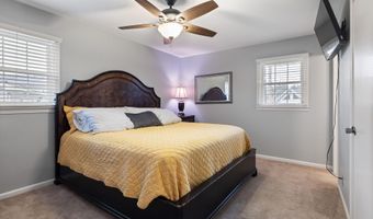 111 Hurstland Dr, Bardstown, KY 40004