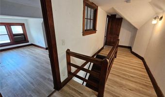 1136 Kearney St, Atchison, KS 66002