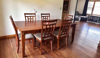 1227 E Linden St, Algona, IA 50511