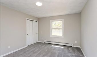 22 T Parker Rd, Foster, RI 02825