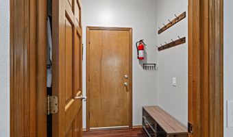 9170 Chipwood Cir, Anchorage, AK 99507
