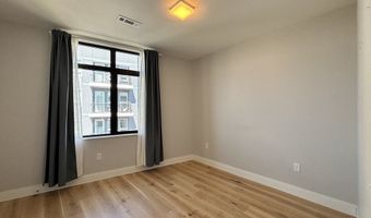 191 Washington St 725, Boston, MA 02135
