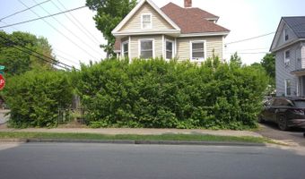 125 Grove St, Bangor, ME 04401