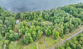 405 Lakeshore Dr, Bainbridge, GA 39819