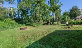 919 Genes Rd SE, Alexandria, MN 56308