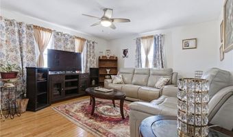 4 Rosemont Ave, Johnston, RI 02919