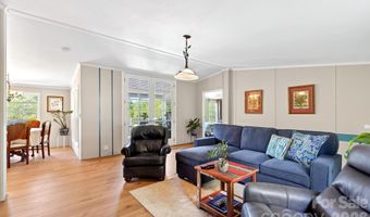 298 Wolf Xing, Bakersville, NC 28705