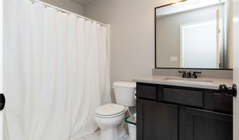 2612 SW 18th St, Ankeny, IA 50023