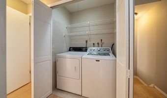 81 Main St 20B, Branford, CT 06405
