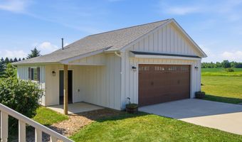 8011 Hollow Corners Rd, Almont, MI 48003