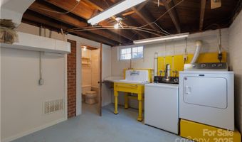 274 N 4th St, Albemarle, NC 28001