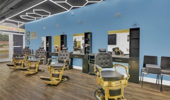 123 W MAIN St, Apopka, FL 32703