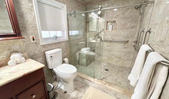 6314 WASHINGTON Blvd, Arlington, VA 22205