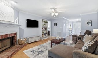 133 LAKE Ter, Alabaster, AL 35007