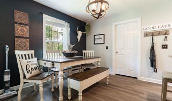 6263 Old River Rd, Baker, FL 32531