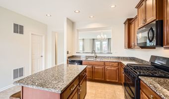 203 W Hyde St, Arlington Heights, IL 60005