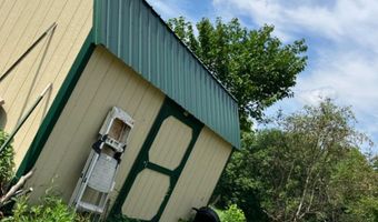 679 New Hope Church Rd, Barbourville, KY 40906