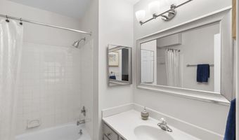 938 S ROLFE St, Arlington, VA 22204