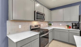 4087 ROAMING BROOK Dr, Apopka, FL 32712
