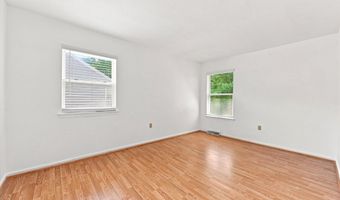 915 RUE MADORA Dr, Bear, DE 19701