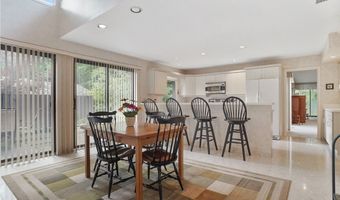 680-7 Windward Dr, Aurora, OH 44202