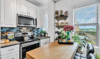 400 Deal Lake Dr 4G, Asbury Park, NJ 07712
